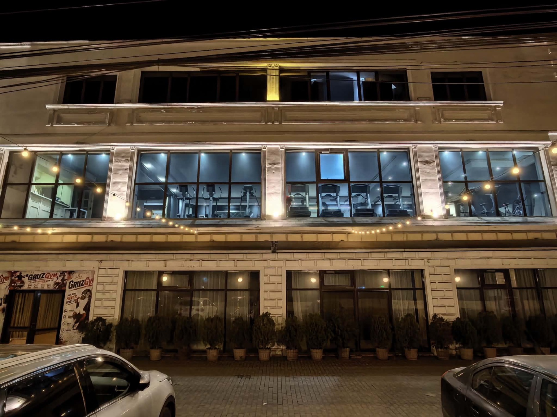 Interiorul sălii de sport Healthy